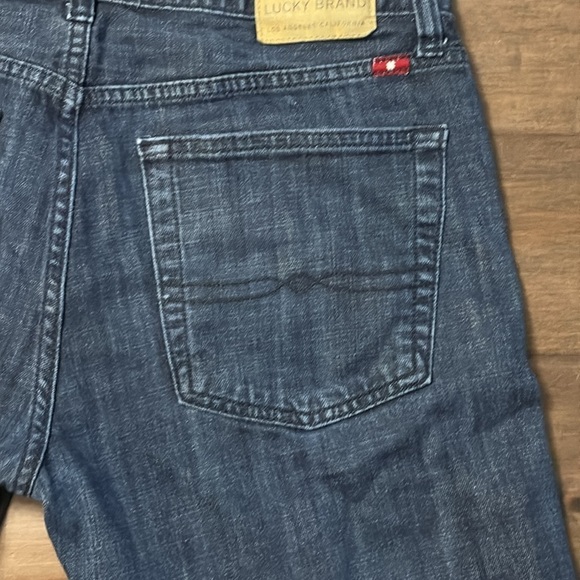 Lucky Brand 121 heritage slim men’s jeans- 32x32- blue denim, button fly - Picture 6 of 12